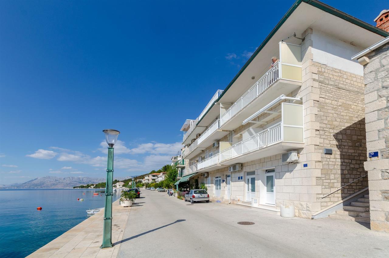 Apartment Mery Povlja  Luaran gambar